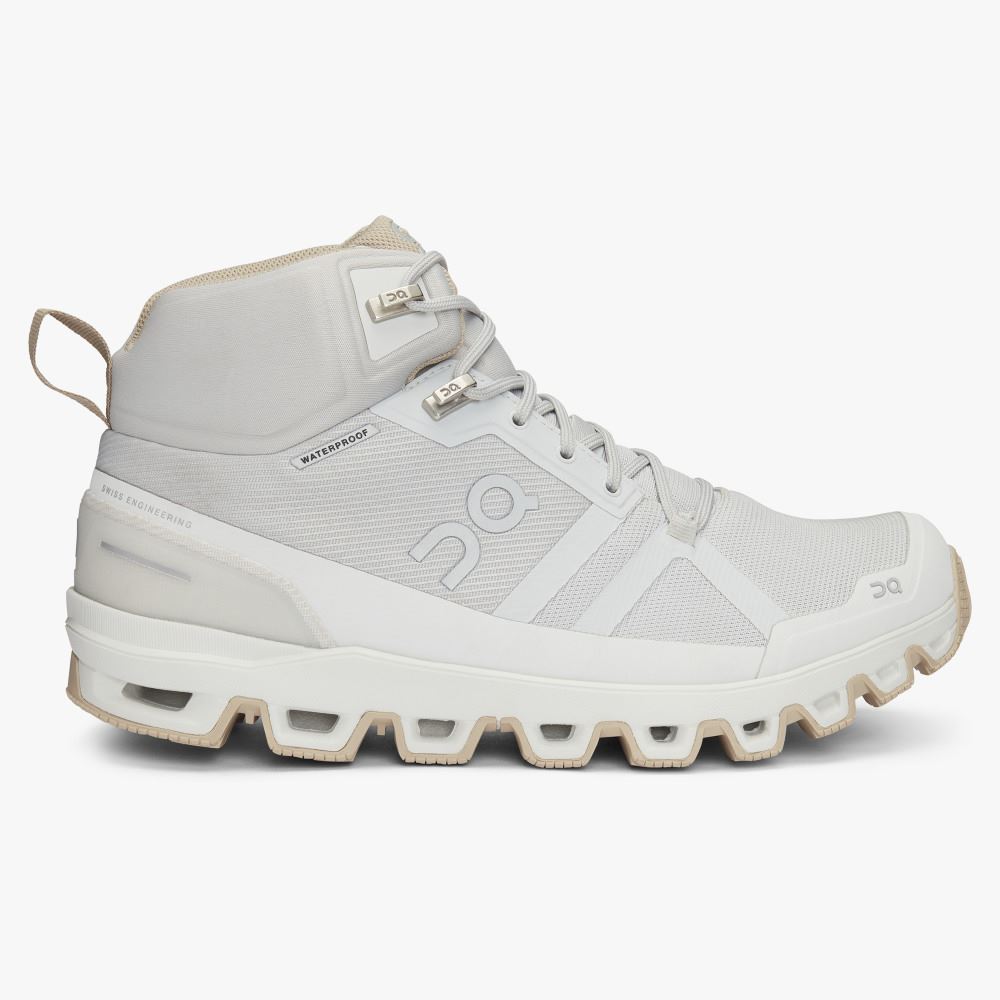 White Women\'s On Running Cloudrock Hiking Shoes | HUW306RH