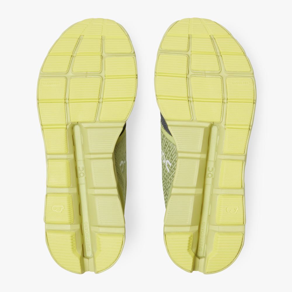 Yellow Men's On Running Cloudstratus Road Running Shoes | NSZ2245IR